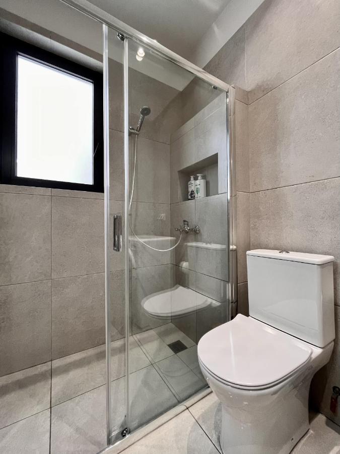 Chic Getaway Near Stavros Niarchos Apartment Athens Luaran gambar